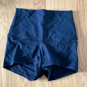 Lululemon wunder under shorts